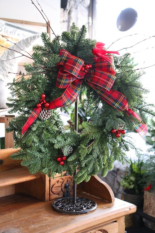 Natural Holiday Wreath